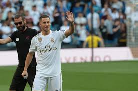 Stadium, arena & sports venue. Watch Hazard Unveiled To 50 000 Real Madrid Fans At Santiago Bernabeu