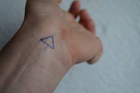 The most common stick and poke tattoo technique, commonly called the needle and thread tattoo technique consists in inserting a sewing needle right between a pencil's eraser and the metal socket. How To Stick And Poke Stick And Poke Tattoos