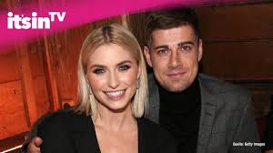 Lena gercke ist bekanntlich schon länger mit dem filmemacher dustin schöne liiert. Lena Gercke Ist Schwanger Star Reaktionen Details Uber Freund Dustin Youtube