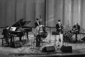 Pavel Korbut - Music Photographers Colletcive