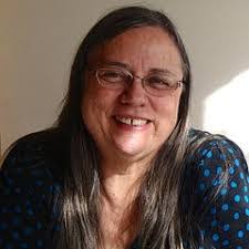 Ellen Chavez's Instagram, Twitter & Facebook