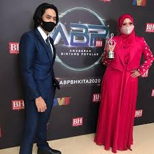 Maybe you would like to learn more about one of these? Penuh Kejutan Ini Senarai Keputusan Penuh Anugerah Bintang Paling Popular Ke 33 Sensasi Selebriti