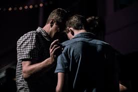 Eine lebendige gemeinschaft von christen, die den menschen ihrer generation die liebe gottes weitergeben möchte. Jesus Haus Gemeinde Dusseldorf Startseite Facebook