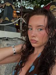 Grace Ogden (@gracelizogden) • Instagram photos and videos