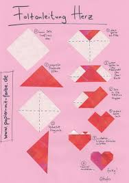 Gefaltete Herzen Fur Dekoration Kartenbasteln Und Verschenken Mit Faltanleitung Karten Basteln Origami Einfach Schachtel Basteln