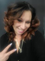 Remove hand from family photo?