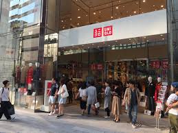 Последние твиты от uniqlo (@uniqlousa). 5 Must Buy Items At Uniqlo Ginza Japan Web Magazine