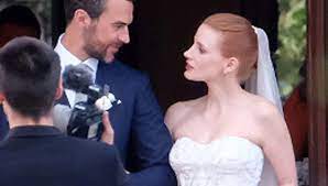 Get the exclusive behind the scenes celebrity outfits and style for your next makeover. Jessica Chastain S Wedding Dress Photos Of Her Gian Luca Passi De Preposulo Hollywood Life