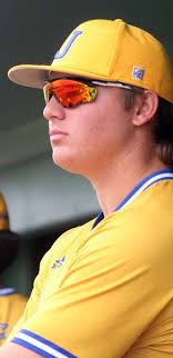 Beach Volleyball Opens With Home Tournament