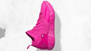 Those are some big feet! From Steph Curry To Kyle Lowry Nba All Stars To Break Out Specialty Shoes Bnn Bloomberg