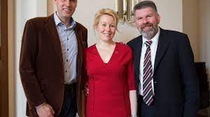 Mai 1978 als franziska süllke in frankfurt/oder geboren. Franziska Giffey Diese Kleine Zieht In Neukolln Die Strippen B Z Berlin