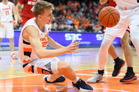 Predictions for sunday's ncaa tournament men's basketball sweet 16 games. Syracuse Vs Louisville Men S Basketball Game Postponed Due To Cardinals Covid Cases Troy Nunes Is An Absolute Magician
