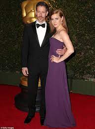 Amy adams enchanted giselle dress costume, amy adams. Amy Adams Shows Off Her Lean Arms And Flashes Some Cleavage In A Strapless Purple Dress For The Governors Awards Daily Mail Online
