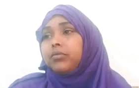 Lukaas Md Waxay ula dagashay Ay fustooyin ka ugu rixday inay kala Ware...