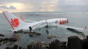 Las 189 personas a bordo perdieron la. Aereo Caduto In Indonesia Compagnia Da Poco Rimossa Dalla Lista Nera Ue