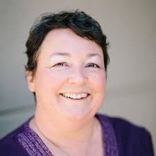 Louise Mallory's Instagram, Twitter & Facebook