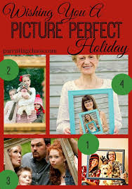30 awesome christmas card photo ideas. 65 Creative Christmas Card Themes Holidaycardthemes