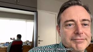Clc interviewed mr bart de wever, mayor of antwerp, as part of his visit to singapore on october 2014. Bart De Wever Films Himself Without Pants Georges Louis Bouchez Can Not Help But Mock Him Archyde
