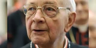 Cardenal Martínez Somalo sirvió a la Iglesia "con gran entrega", recuerdan 