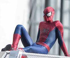 Andrew Garfield Shows Off His Spidey Bulge On The Amazing Spider-man 2 Set  - Big Gay Picture Show