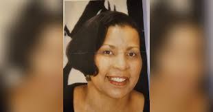 Mele Brown's Instagram, Twitter & Facebook