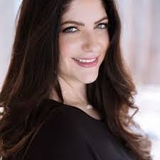 Michelle Mandel's Instagram, Twitter & Facebook