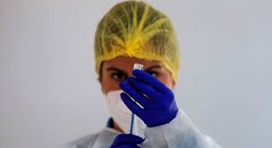En primer lugar porque la tasa de la vacunación de la gripe en españa entre los mayores de 65 en la vacuna contra la covid el objetivo es que se inmunice a un porcentaje mayor de la población de. Espana Triplica En Un Mes El Ritmo De Vacunacion Y Llega A 150 000 Diarias Eleconomista Es