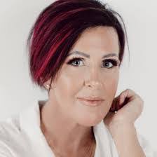 Kristi Mccarty's Instagram, Twitter & Facebook