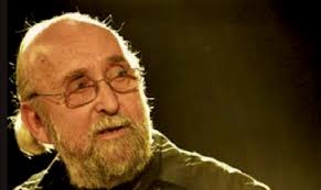 From the voice to the book