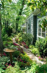 Lush Garden Path In Kansas City Missouri Design Photo Rdm Architecture On The Impatient Gardene Cottage Garden Design Cottage Garden Backyard Landscaping