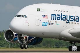 Amal by malaysia airlines, perkhidmatan sewa khas syarikat penerbangan kebangsaan itu yang dikhususkan untuk jemaah haji dan umrah, menjadualkan semula penerbangan dua kali seharinya ketika ini antara lapangan terbang antarabangsa kuala lumpur dan jeddah (jed) dan madinah (med) untuk membawa pulang penumpangnya yang sudah berada di arab saudi. 9m Mnf Hashtag On Twitter