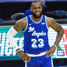 Keep your look on point throughout the lakers action with vander blue jerseys that feature quality graphics, embroidery and show off your favorite player name and number. 2021 Nba All Star Game Lebron Kevin Durant Headline Starters Sports Illustrated