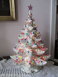 Vintage White Pearl Atlanctic Mold Ceramic Christmas Tree 25 Tons Of Lights In 2020 Ceramic Christmas Trees Vintage Christmas Tree Vintage Ceramic Christmas Tree
