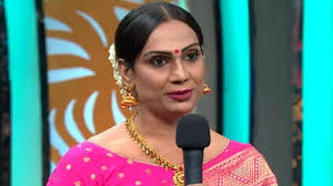 27.10.2020 · bigg boss 14 witnessed a new twist lately after three wild card contestants made their way inside the bb house. Bigg Boss Telugu Season 3 Meet Transwoman Tamanna Simhadr The First Wildcard Contestant Of The Show Tv News India Tv
