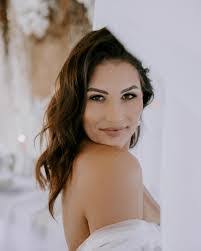 Eve Strauss's Instagram, Twitter & Facebook