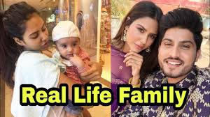 Neeru bajwa as she brought up and educated in canada particulerly deem fits as polished and urban punjabi characters whereas sonam bajwa an experienced actress of south indian movies and miss. Punjabi Actress Sonam Bajwa Real Life Family Youtube