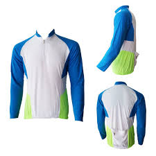 Kaos lengan panjang memakai kerah seperti halnya bentuk polo shirt. Kaos Jersey Sepeda Polos