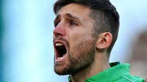 Ross Byrne shuts down question