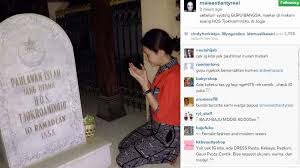 Soimah cantik tanpa makeup, netter kaget lihat bagian ini. Maia Estianty Nyekar Di Makam Hos Tjokroaminoto