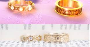 A Couple Commissioned Replicas Of Rapunzel And Flynn S Wedding Rings From Tangled Disney Wedding Rings Unique Engagement Rings Rose Gold Tangled Wedding