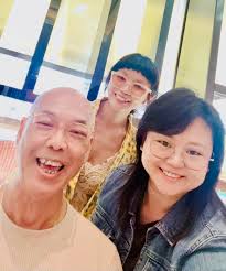 Community program for seniors to socialize