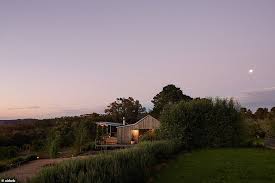 Blue ridge romantic getaways cabin rentals. Inside Romantic Apple Orchard Retreat Voted Airbnb Top Three Most Wishlisted Property Us Mail24