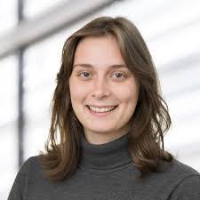 Sophie Collier's Instagram, Twitter & Facebook