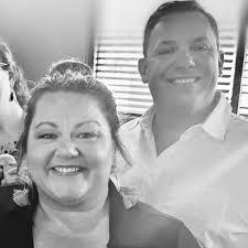 What are some things to do and places to eat in or around Abbeville?