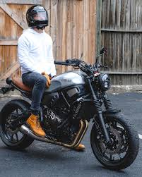 Cappuccino Moto On Instagram 50f Calls For A Dose Of Rubber On Blacktop Cappuccinomoto Mot In 2020 Yamaha Bikes Car And Motorcycle Design Yamaha Cafe Racer