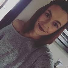 Alyssa Charlton's Instagram, Twitter & Facebook