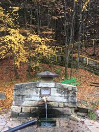 Gestioneaza resursele de petrol, resursele minerale si fondul geologic national agentia nationala pentru resurse minerale strada mendeleev, nr. PrimÄƒria A ObÅ£inut LicenÅ£a De Explorare A Izvoarelor SlÄƒnic Moldova