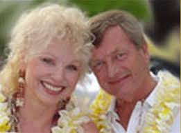 About Marilyn Zschau Baars and Frans Baars