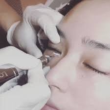 Ok, i hear people saying that if someone has a tear drop tattooed under the eye that means they lost a loved. Permanent Under Eye Concealer Tattoo It S Now A Thing Beauticate