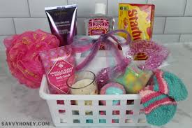 27 dollar tree diy gift sets and small gifts for your valentine. 3 Diy Spa Day At Home Gift Ideas Under 10 From The Dollar Store
